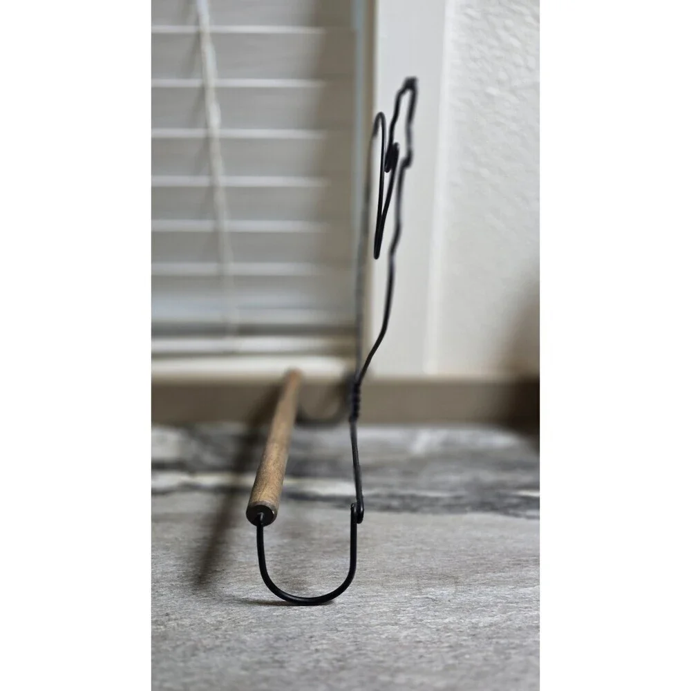 Country Rooster Metal Paper Towel Holder Black Wire Wood Farmhouse Kitchen